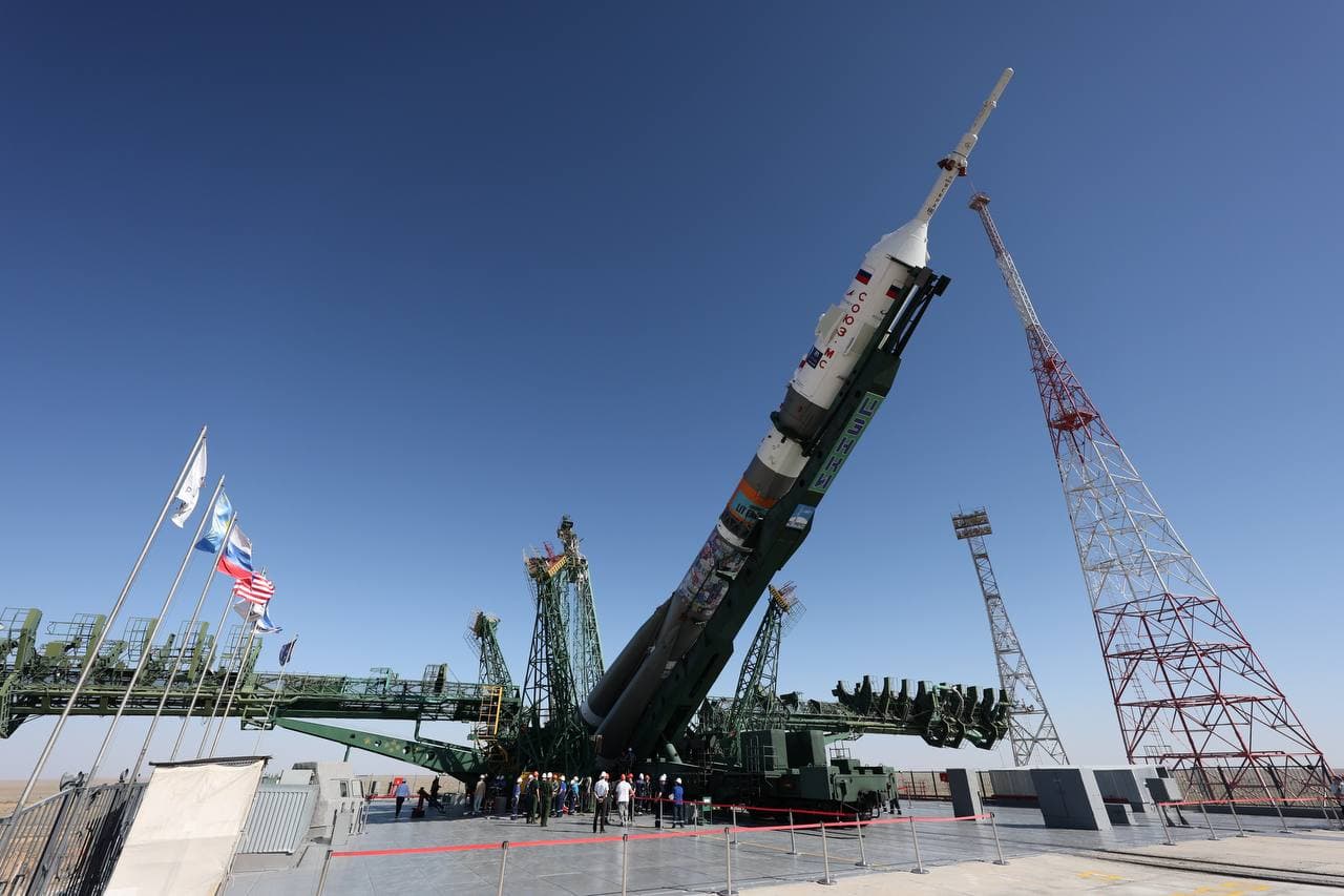 Экспресс до МКС: Роскосмос показал ракету «Союз-2.1а», которая доставит космонавтов на МКС всего за 3 часа