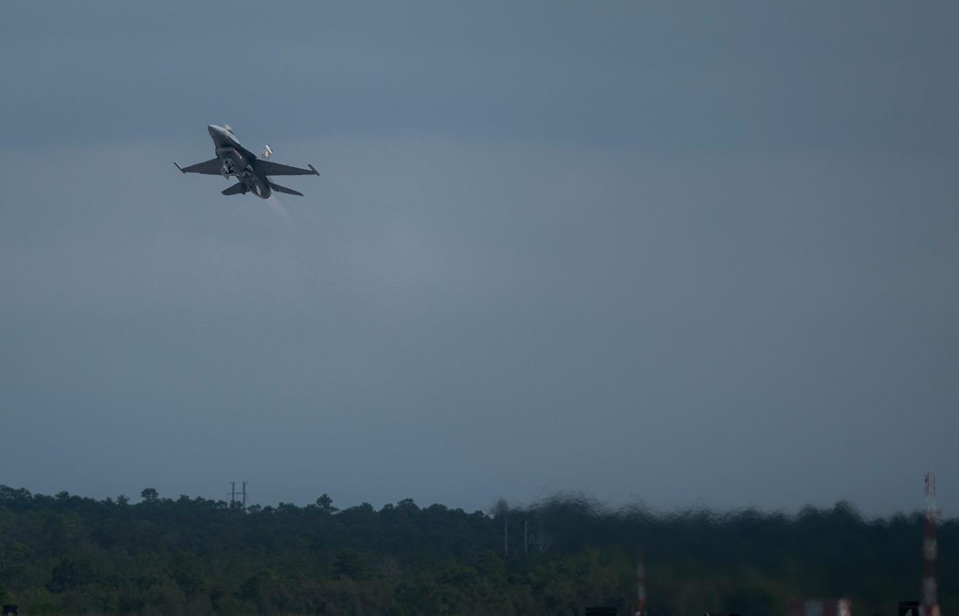DARPA впервые испытала ИИ-пилота на модернизированном серийном F-16