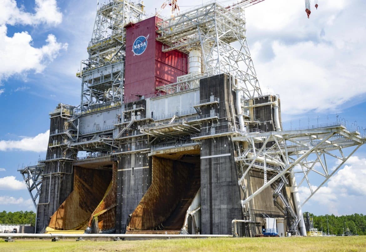 NASA поможет Blue Origin продолжить испытания New Glenn после взрыва ракеты на стартовом комплексе