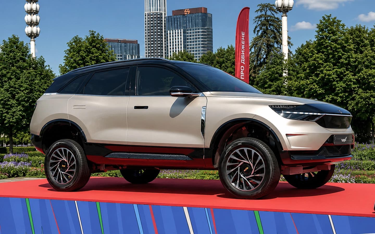 «Росатом» показал прототип нового российского кроссовера Voyt SUV: 204 л.с., почти 700 км на одной зарядке и очень большой дорожный просвет