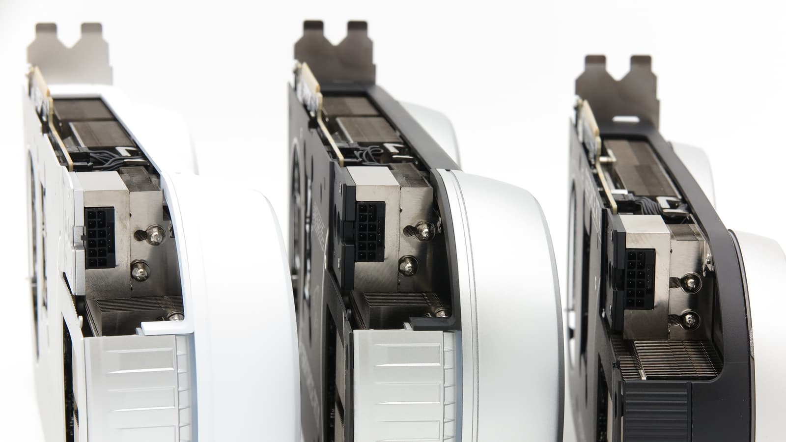 Gigabyte буквально замуровала пожароопасный разъём питания 12VHPWR в алюминиевый блок в своих новых видеокартах GeForce RTX 50 Infinity