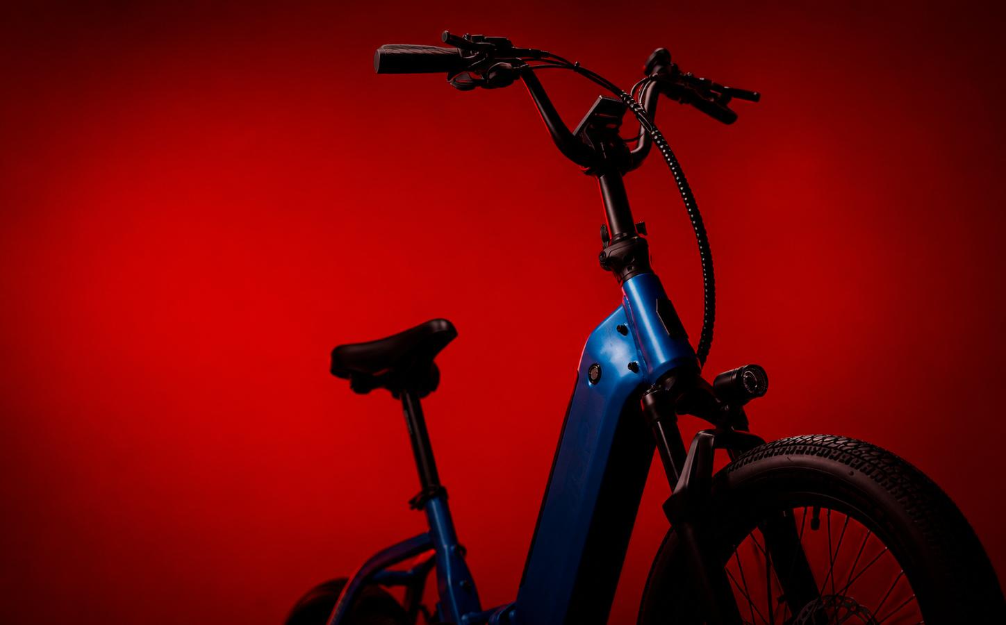 Недорогой, складной и мощный: электровелосипед Ride1Up Portola 02 может проехать до 96 км на одной зарядке