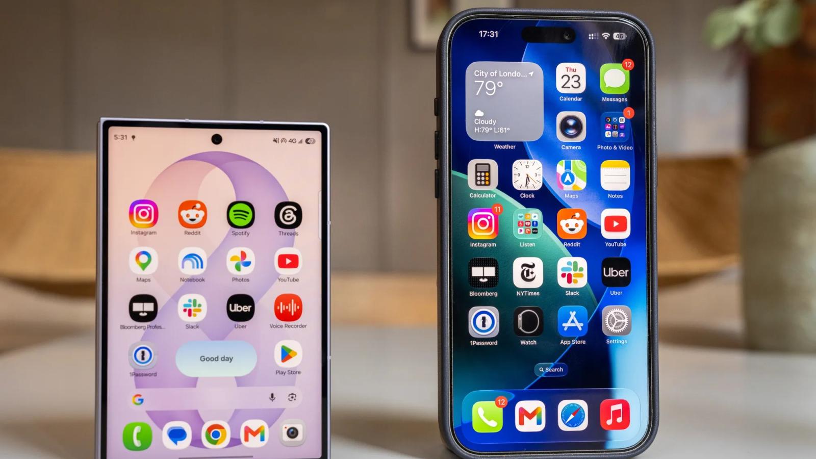 «Будьте готовы к повышению цен на iPhone»: аналитик Bloomberg — о новом складном iPhone за 2000 долларов и росте цен на iPhone 18 и iPhone 18 Pro