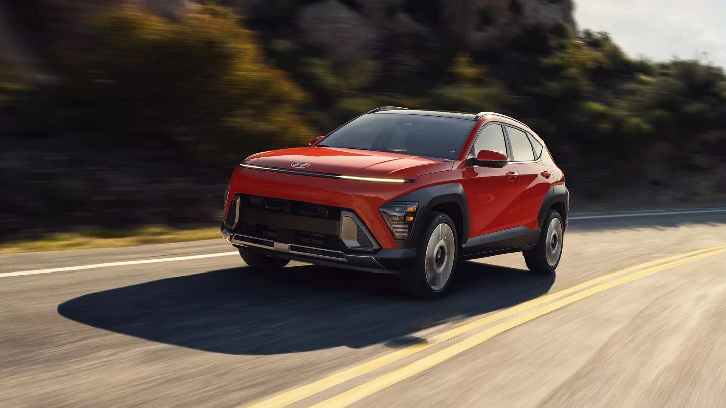 Новый Hyundai Kona на подходе: кардинально измененный дизайн, 190 л.с. и минималистичный салон
