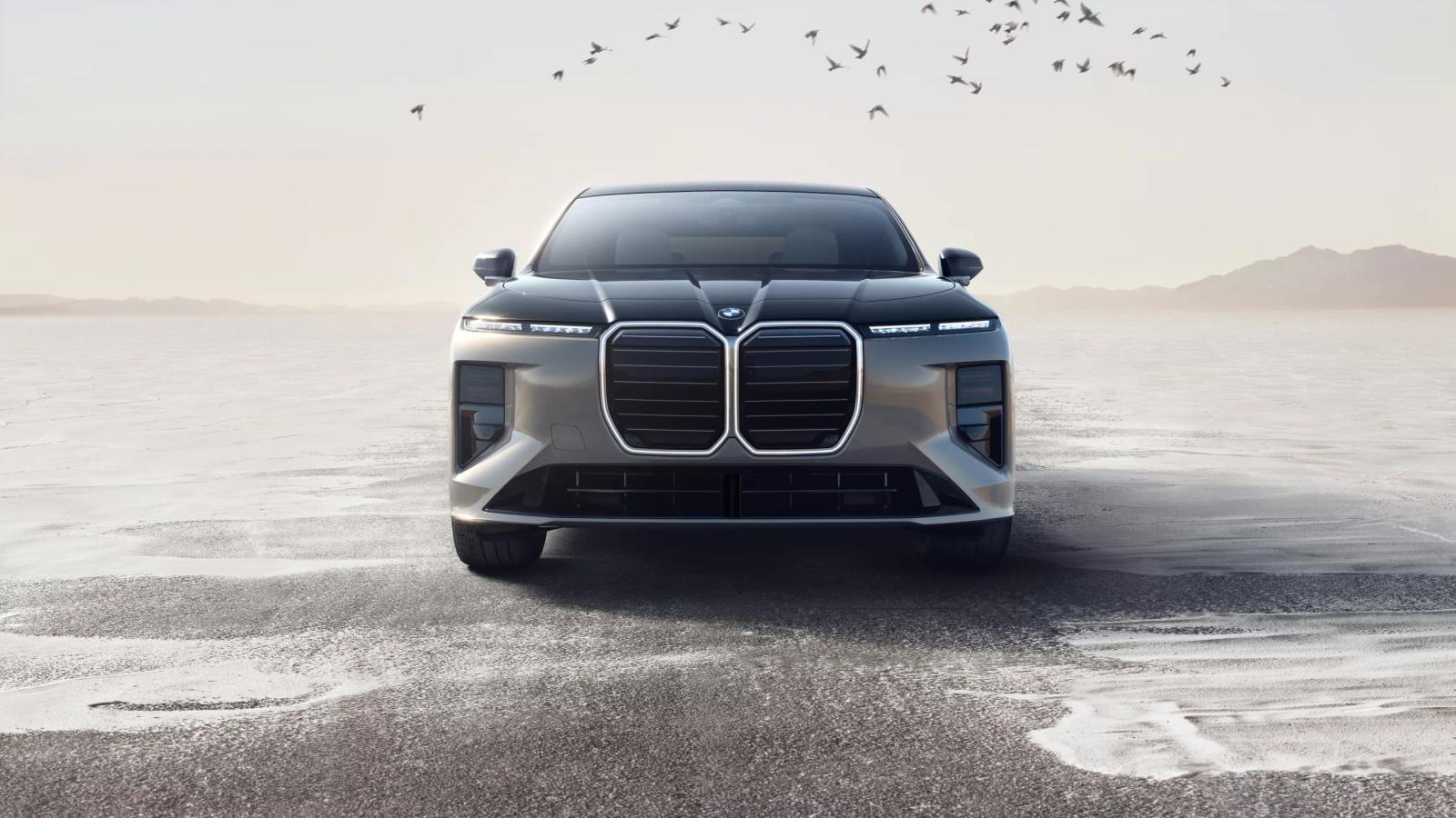 В Россию привезли обновленные BMW 7 серии (G70) — от 24,8 млн рублей