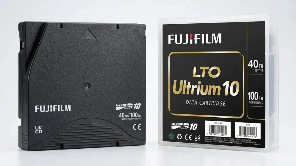 Магнитные ленты живее всех живых: Fujifilm выпустила ленты LTO-10 на 100 ТБ