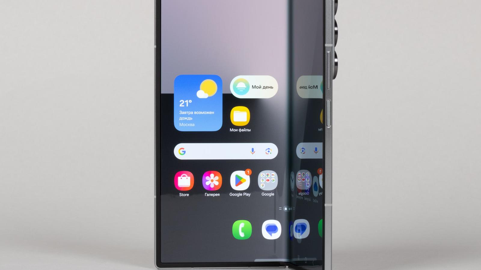 Складные смартфоны в России обновили рекорд продаж: Samsung лидирует, Huawei догоняет