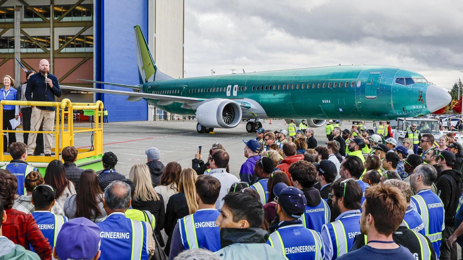 Впервые за 50 лет Boeing начала собирать лайнеры Boeing 737 на новом заводе, и это новейшие Boeing 737 MAX 10