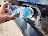 Как убрать влагу из бензобака автомобиля с помощью присадок на примере изопропилового спирта (ИПС)