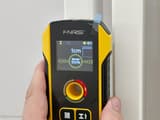 Детектор скрытой проводки Fnirsi WD-02 – обзор и тест: видит ли металл, дерево и кабели?
