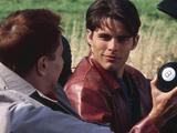 "Трасса 60" (2002): как устроен бильярдный шар предсказаний Magic 8 Ball внутри