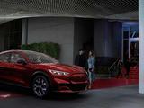 Представлен электрический Ford Mustang Mach-E, и это кроссовер