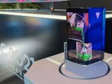 Представлен первый в мире экран для смартфона, который может сгибаться на 360 градусов. Такое устройство может выпустить Xiaomi