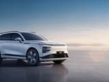 Почти полный автопилот и зарядка за 5 минут для проезда 200 км. Китайский конкурент Tesla представил умный электрический кроссовер XPeng G9