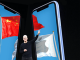 Тим Кук договорился с Китаем за 275 миллиардов долларов. Поэтому iPhone впервые за шесть лет стал самым продаваемым смартфоном в этой стране