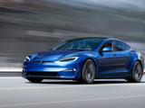 Tesla Model S на автопилоте проехала на красный сигнал светофора: водитель обвиняется в двойном убийстве