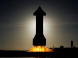 «Прелюдия к Марсу», — новый космический корабль Starship впервые запустил свои двигатели