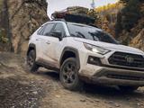 Toyota RAV4 — это новая Camry. Кроссовер следующего поколения будет следовать победной формуле и не получит кардинальные изменения