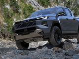 Представлен совершенно новый Toyota Hilux: запас хода оказался неприлично маленьким