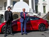 Американцы и европейцы избавляются от Tesla на фоне скандалов вокруг Маска, лояльность к бренду оказалась под вопросом