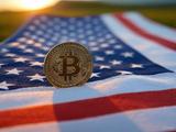 Bitcoin как спасение: сенатор Синтия Ламмис обещает погасить долг США криптовалютой