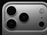 Инсайдер, на которого Apple подала в суд за слив дизайна iOS 26, показал iPhone 17 Pro и iPhone 17 Air со всех сторон