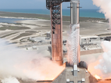 SpaceX показала всю мощь Super Heavy перед новым запуском Starship: опубликовано эффектное видео статического прожига