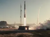 Ракета, которая превращается в спутник. Cowboy Space представила «Большую железяку» — необычную 86-метровую ракету для космических вычислений