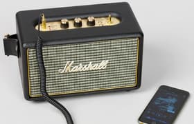 Портативная акустика Marshall Kilburn с мощным звуком: