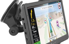 Автомобильный GPS-навигатор Navitel E700: