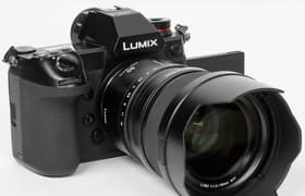 Фотоаппарат Panasonic Lumix DC-S1H: