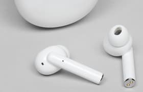 TWS-гарнитура Realme Buds Air Pro с активным шумоподавлением: