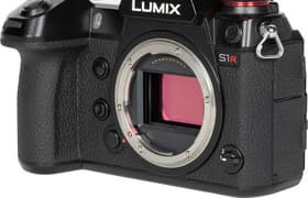 Системная беззеркальная камера Panasonic Lumix DC-S1R:
