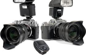 Фотовспышки Fujifilm EF-X500 и Fujifilm EF-60,
