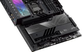 Материнская плата Asus ROG Crosshair X670E Hero на чипсете AMD X670E:
