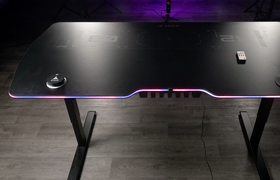 Видеообзор стола Zone 51 Platform Pro 160 для геймеров