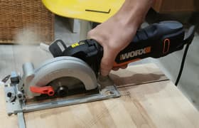 Сетевая дисковая пила Worx WX439: