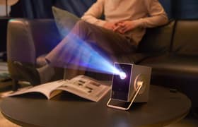 Портативный развлекательный DLP-проектор LG CineBeam Q HU710PB: