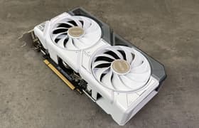 Видеокарта Asus Dual GeForce RTX 4060 White OC (8 ГБ):