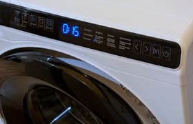 Компактная стиральная машина Haier HW50-BP1026: