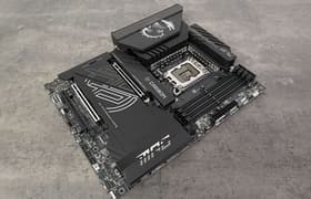 Материнская плата MSI MPG Z890 Carbon WiFi на чипсете Intel Z890: