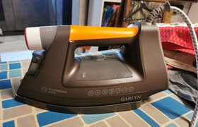 Электрический утюг Garlyn GT-500 Pro: