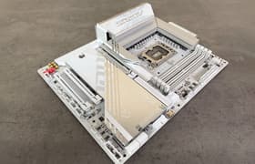 Материнская плата Gigabyte Z890 Aorus Pro Ice на чипсете Intel Z890: