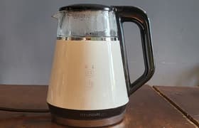Чайник Hyundai HYK-G3013: