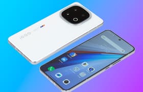 Смартфон iQoo 13: