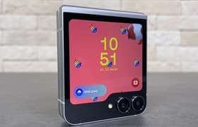 Смартфон Samsung Galaxy Z Flip7 FE: