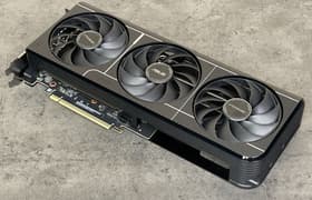 Видеоускоритель AMD Radeon RX 9060 XT, вариант с 8 ГБ памяти:
