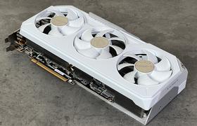 Видеокарта Gigabyte Radeon RX 9070 XT Gaming OC Ice (16 ГБ):