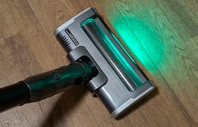 Вертикальный аккумуляторный пылесос Vitek VT-CLSAQUA Rapid: