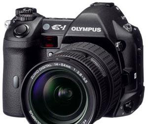&laquo;Графитек&raquo; начала поставки новой SLR-камеры Olympus E-1